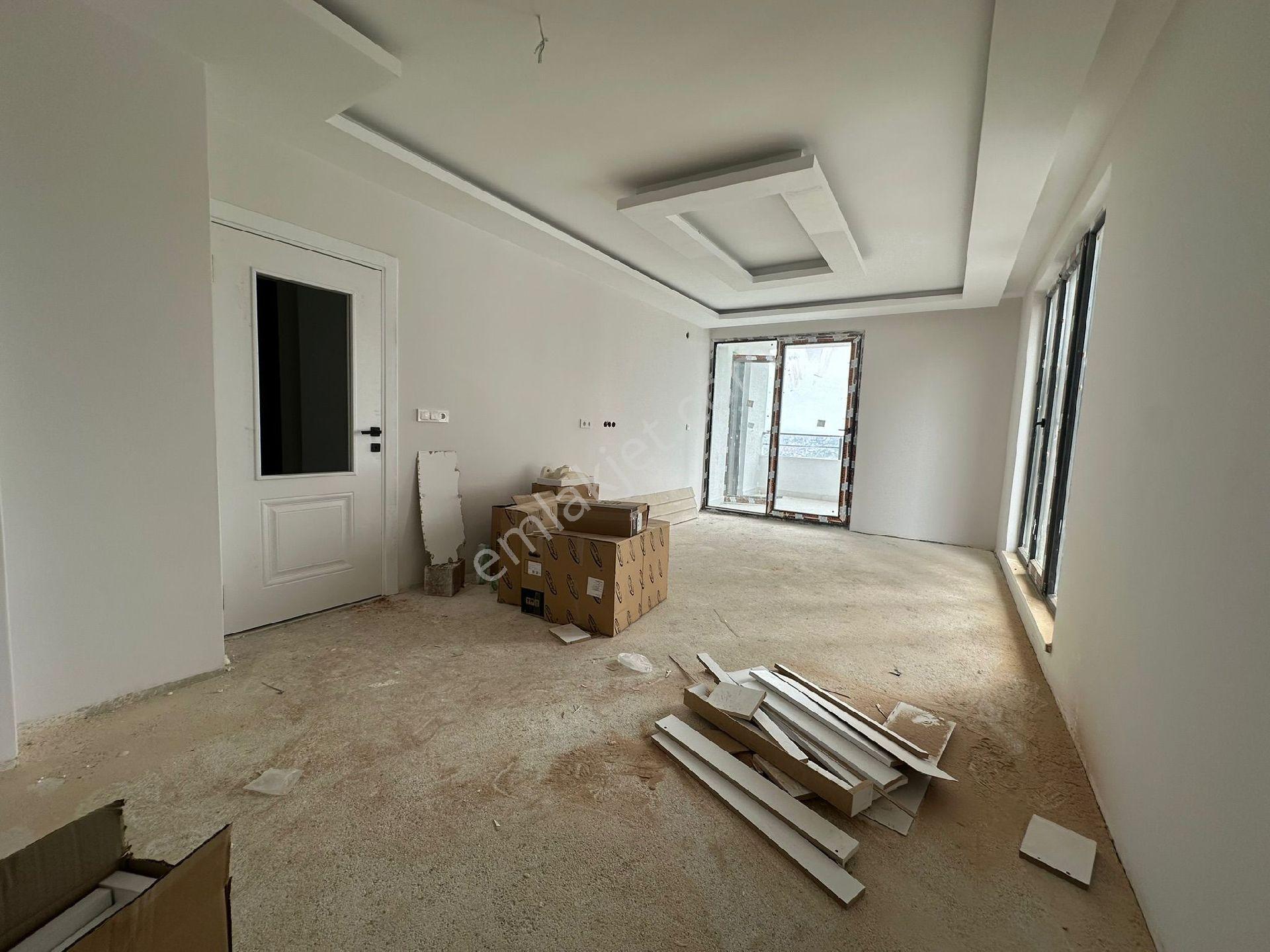 Evim-nur'dan Kavacık Mah 2+1 110m2 Yerden Isıtmalı Asansörlü 3 Kat Daire