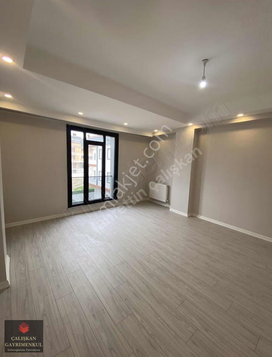Arnavutköy Taşolukta Sıfır 2+1 Ara Kat Geniş Ve Ferah Daire - Görsel 17