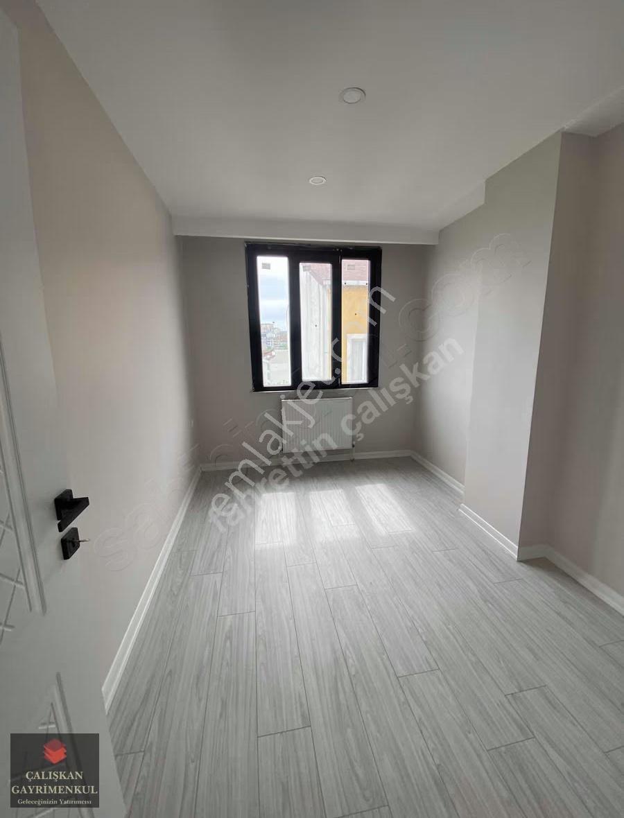 Arnavutköy Taşolukta Sıfır 2+1 Ara Kat Geniş Ve Ferah Daire - Görsel 24