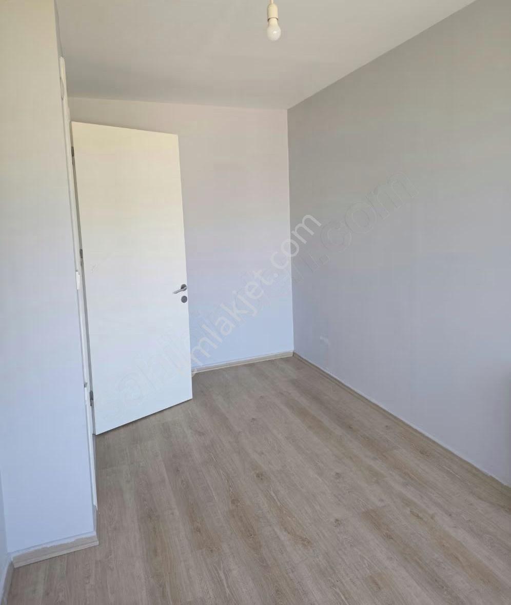 Muhteşem Konum Görükle Liv Sitesinde Dublex 2+1 Kiralık Daire - Görsel 14
