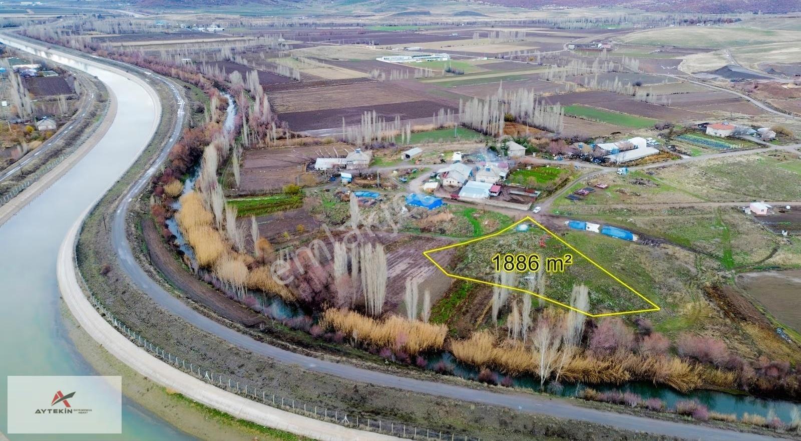 Yeşillikler İçinde Dere Kenarı 1886 M² Çiftlik Yapmalık Muazzam - Görsel 3