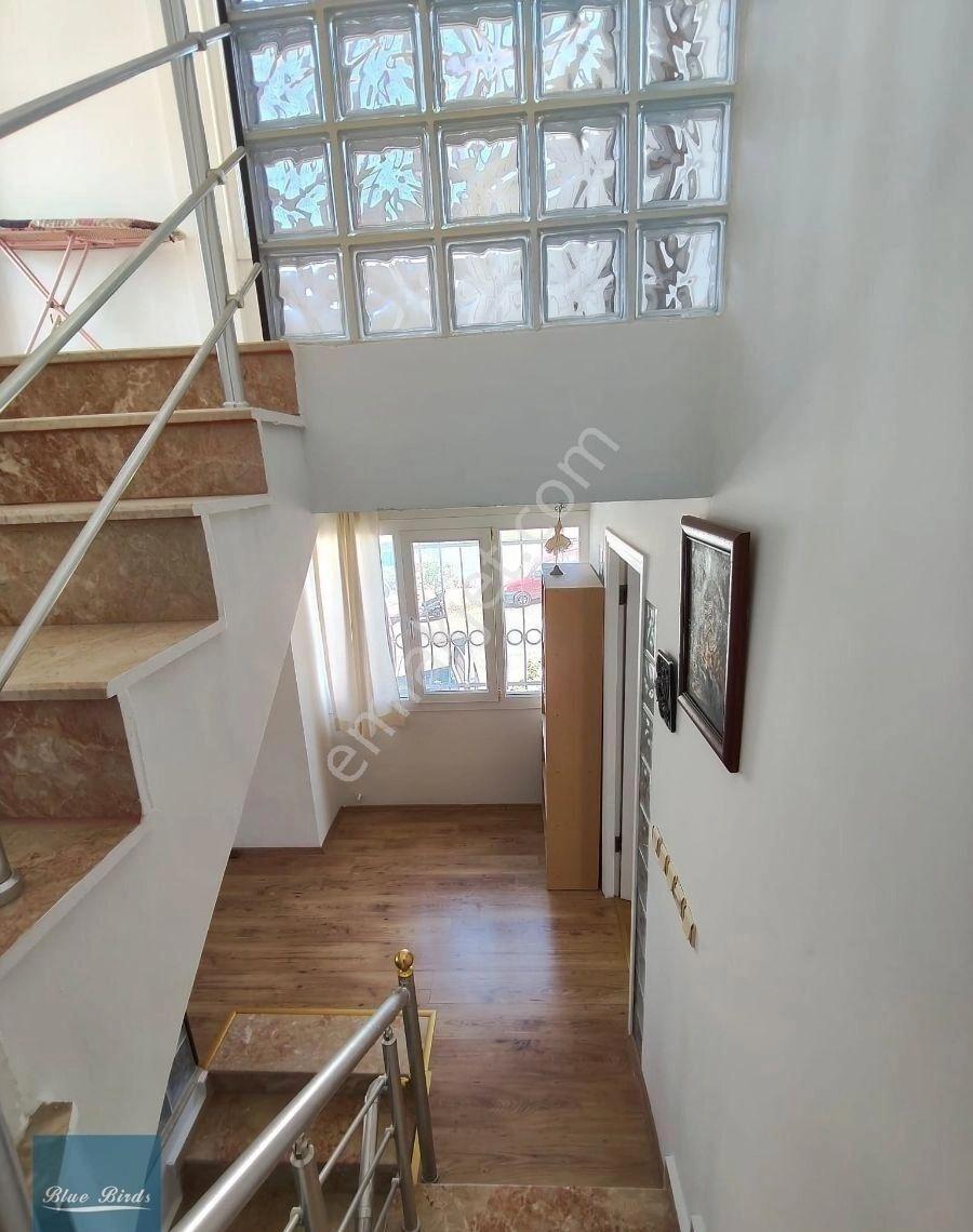 Kadınlar Denizi'nde Merkezi Lokasyonda Eşyalı Kiralık Villa - Görsel 5