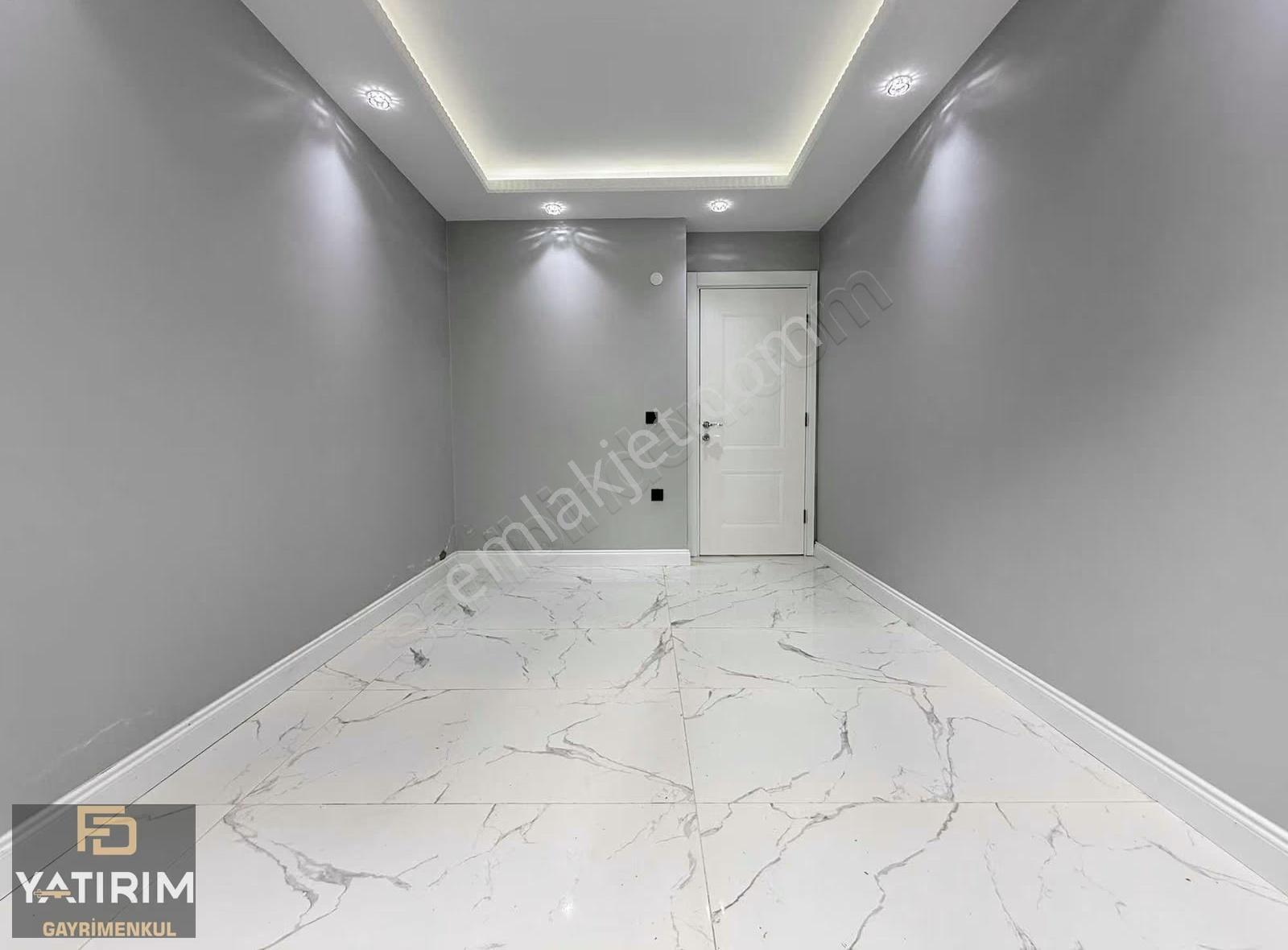 Aşıroğlu Cad. Yakını Lüks Bahçe Kullanımlı 110 M2 2+1 Daıre - Görsel 23