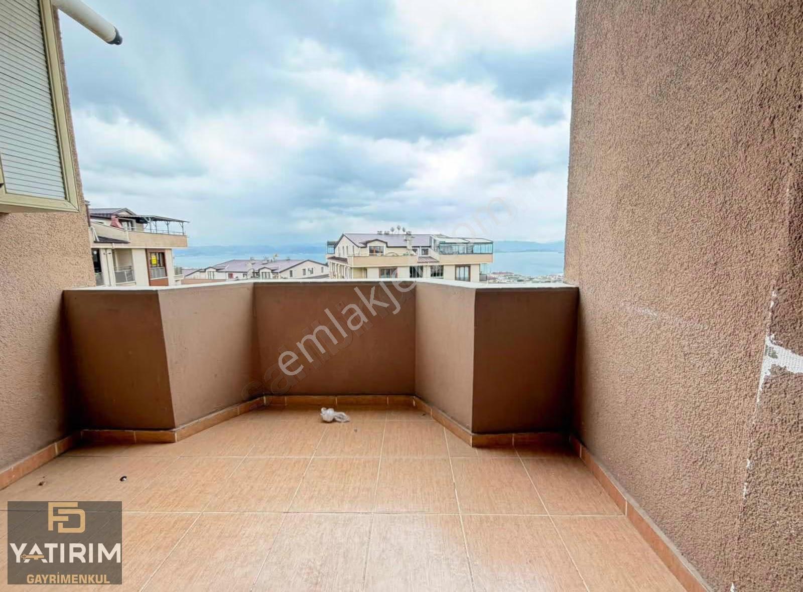 Cami Mah. Deniz Manzaralı 3+1 150m2 Asansörlü Kiralık Daire - Görsel 11