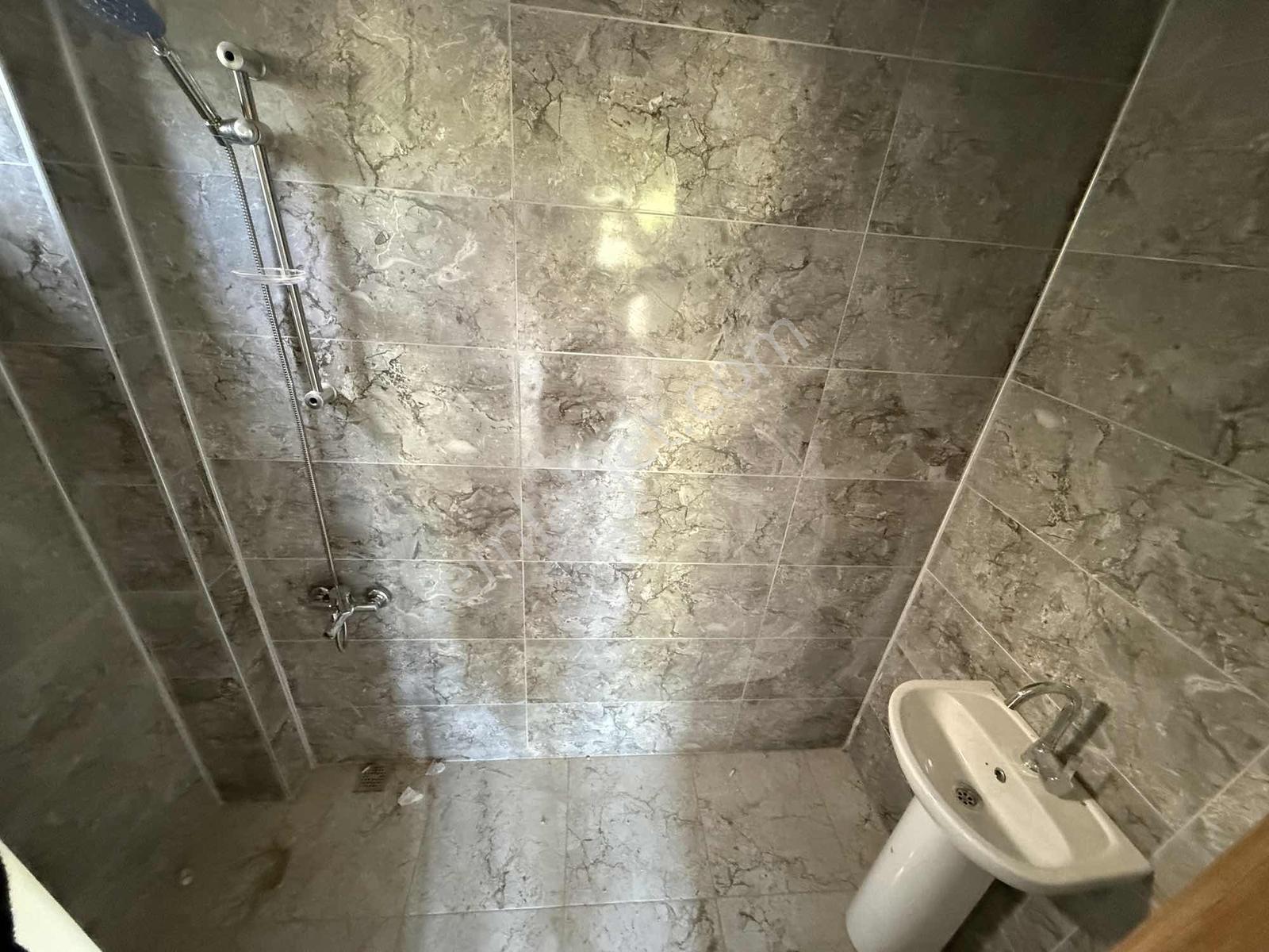 Aktoprak Mahallesi Yüksek Giriş Kat Ebeveyn Banyolu - Görsel 8