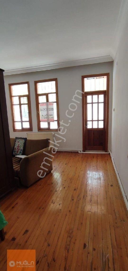 Muğla Merkez Kiralık 2+1 Daire - Görsel 24
