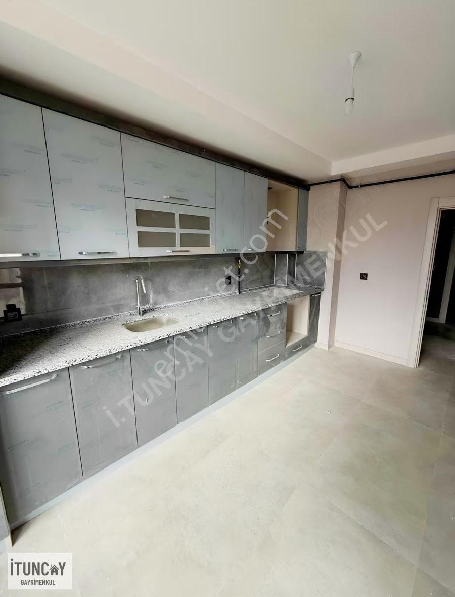 İtuncay Dan Çarşı Merkezde Satılık 2+1 Daire - Görsel 25