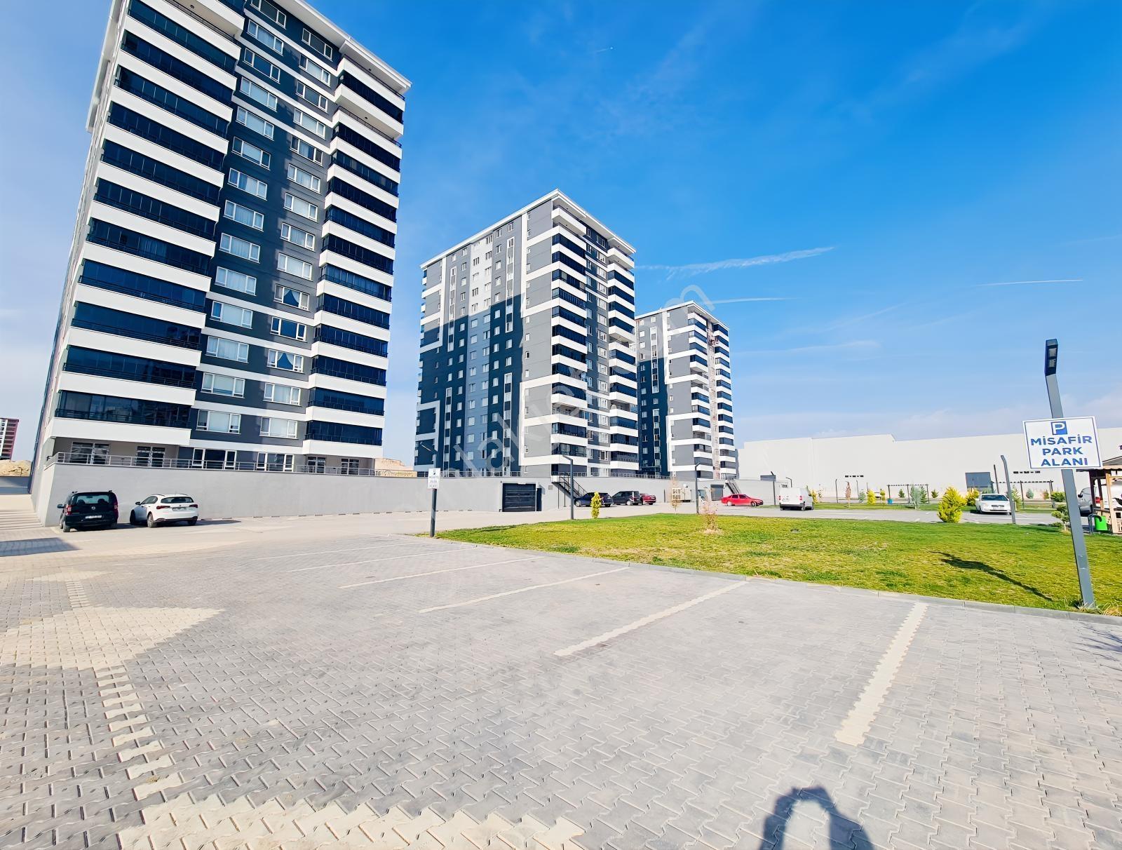 Park Göksu Konutları'nda Geniş Peyzajlı Önü Açık, Lüks,geniş 4+1
