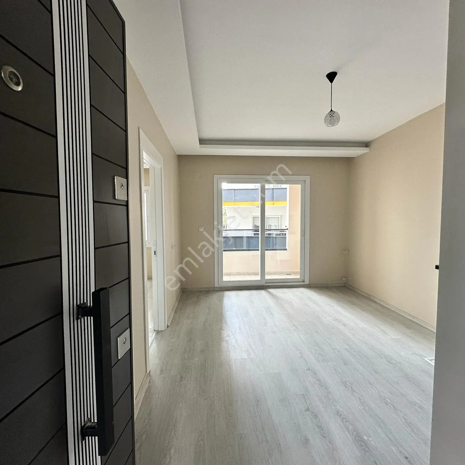 Erdemli Arpaç'ta Denize Yakın 1+1 Sıfır Daire - Görsel 5