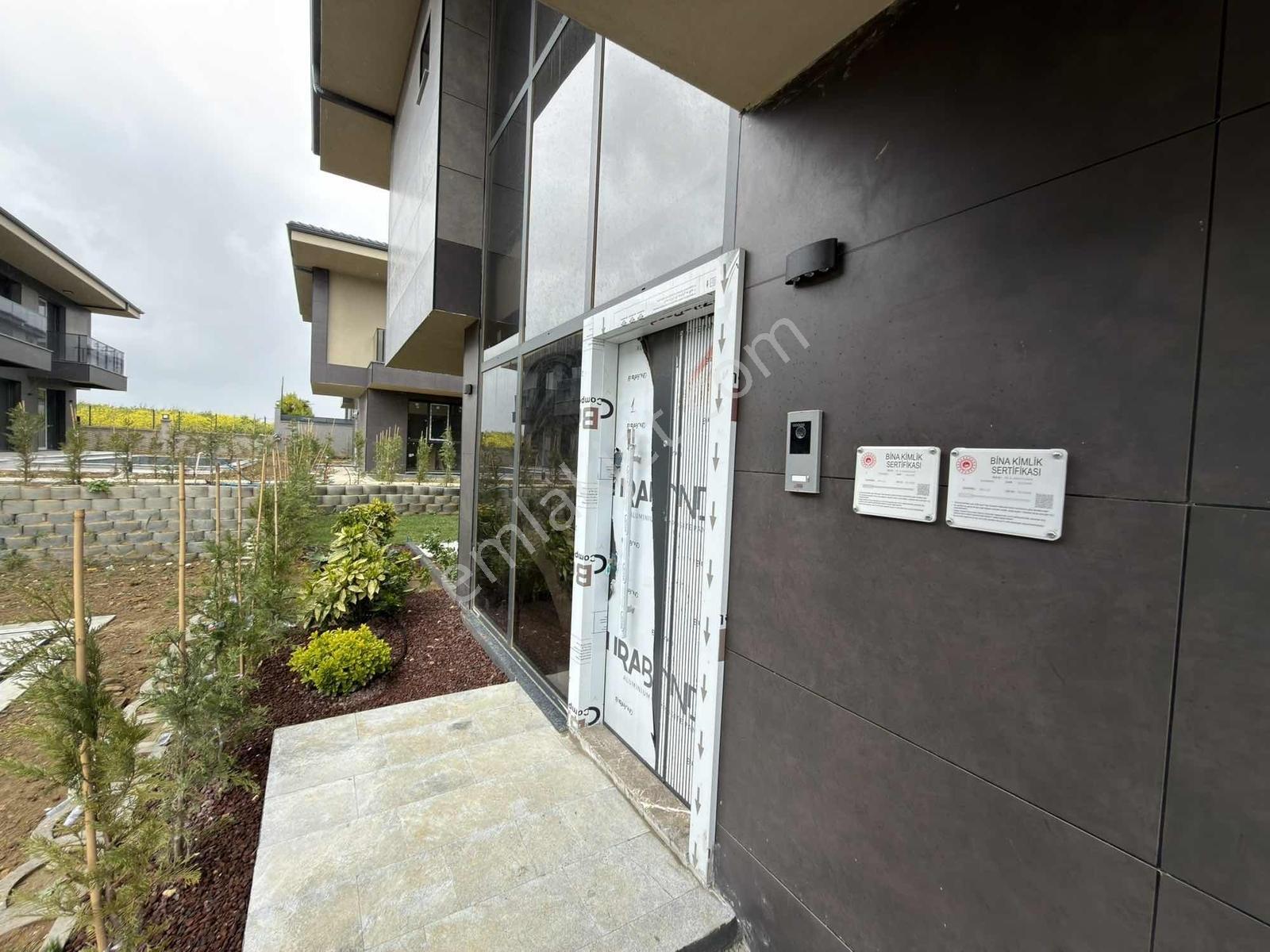 Silivri Kavaklı'da Özel Havuzlu 4+1 Müstakil Lüks Villa - Görsel 2