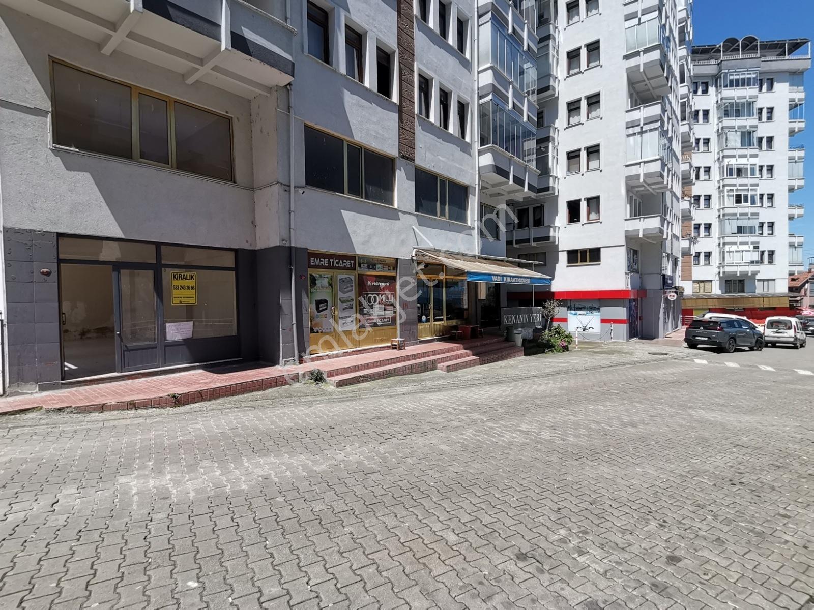 Söğütlü Mah. Kiralık Depolu Galeri Katlı Dükkan 135 Metrekare - Görsel 15