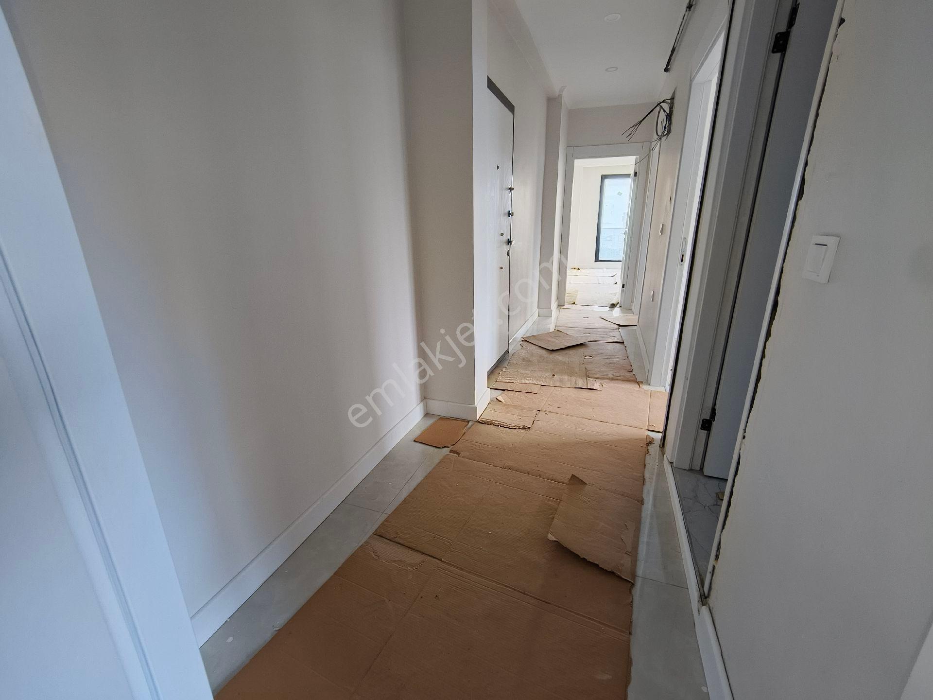Güneyden Metroya 4 Dakika Yürüme 2+1.85 M2 Sıfır Daire - Görsel 15