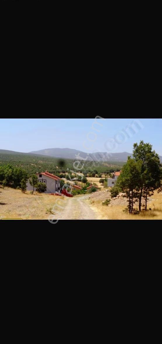 Banaz Yazıtepe Köyünde 500m2 Arsa - Görsel 2