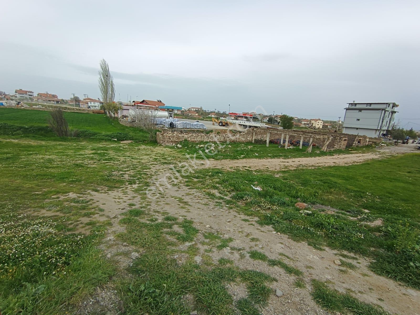 Satılık İmarlı 323 M2 Arsa Eşme Alaşehir Yolu Üzeri - Görsel 5