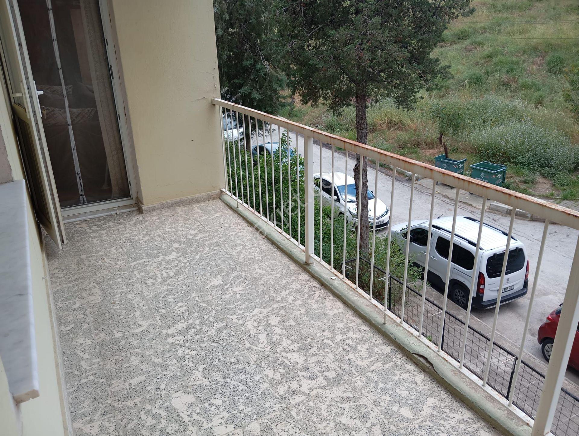 Poligon Metrocıkışı Yakını Sahile 500mt Bakımlı - Görsel 10