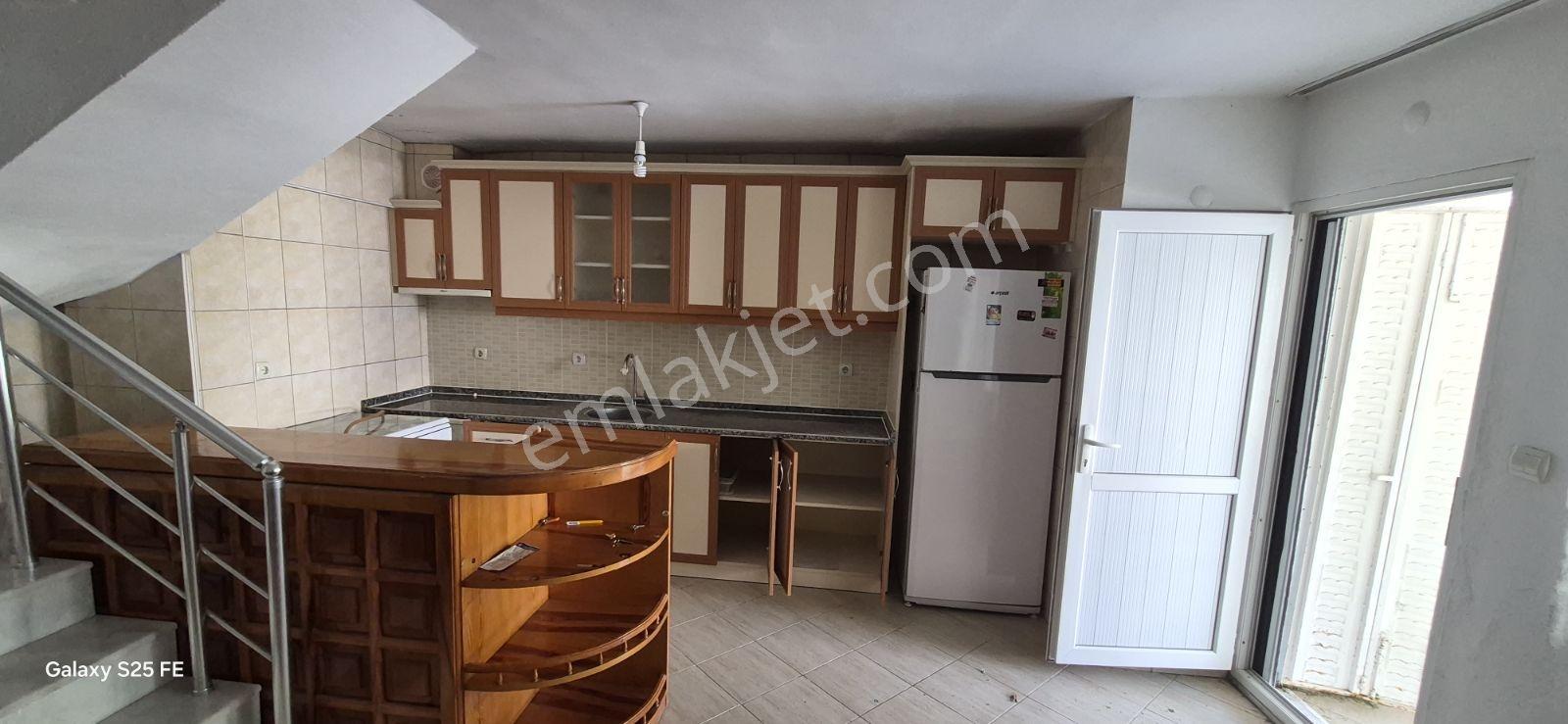 Sahil Sitelerinde Denize 200 M Kiralık Eşyalı Villa - Görsel 2