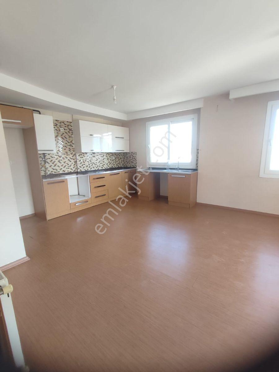 Anadolu Gayrimenkulden Hastane Kavşağı Yakınında 3+1 Kiralık - Görsel 9