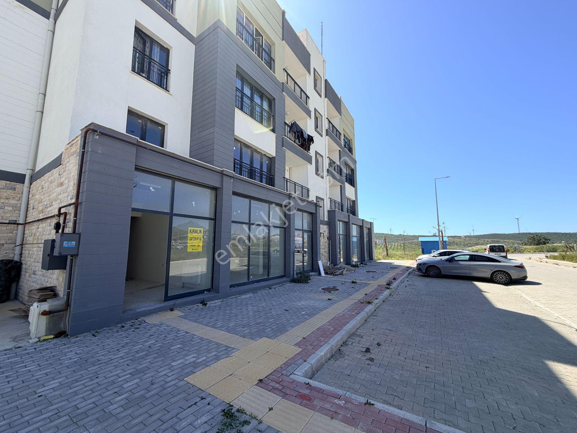 Seferihisar Toki Önü Açık Çift Bölmeli Kiralık Sıfır Köşe Dükkan - Görsel 6