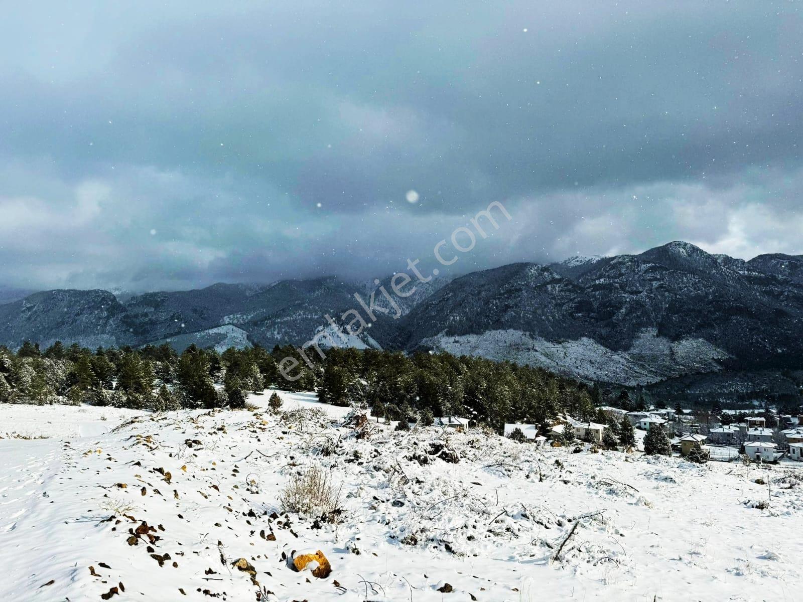 Kar Emlaktan Alpu Yaylasında 400m2 Satılık Arsa - Görsel 15