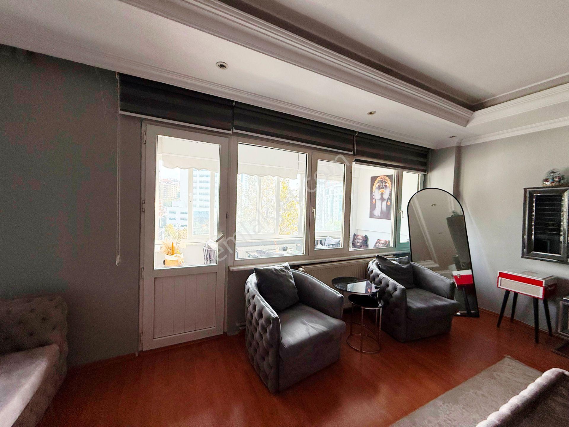 Fulyanın Merkezi Akın Özyuvam Sitesi 160m2 Balkonlu Satılık 3+1 - Görsel 8