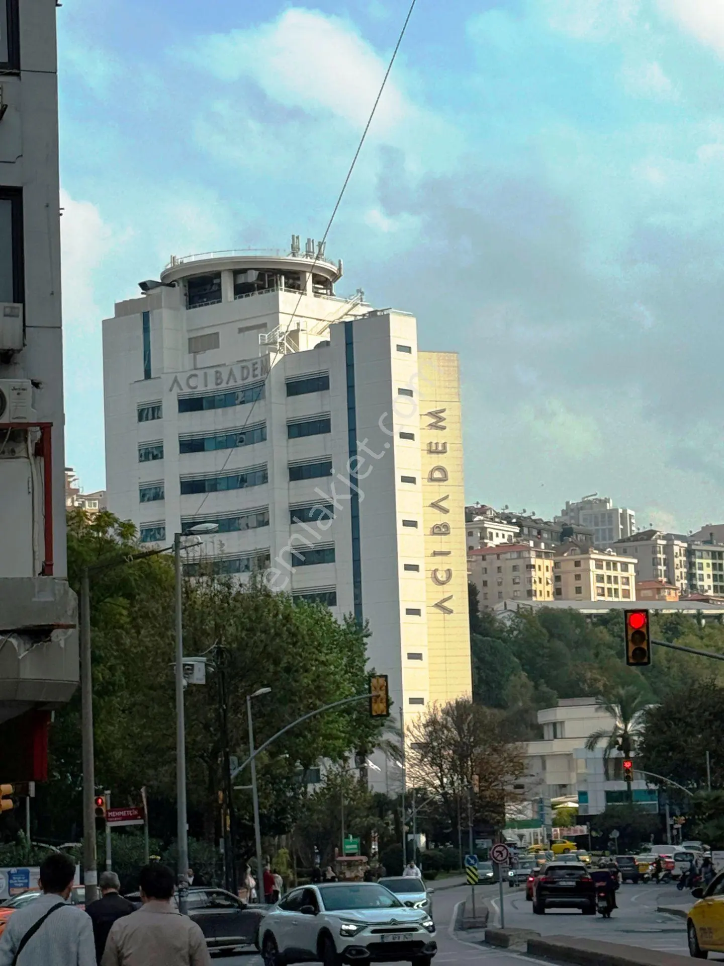 Fulyanın Merkezi Akın Özyuvam Sitesi 160m2 Balkonlu Satılık 3+1