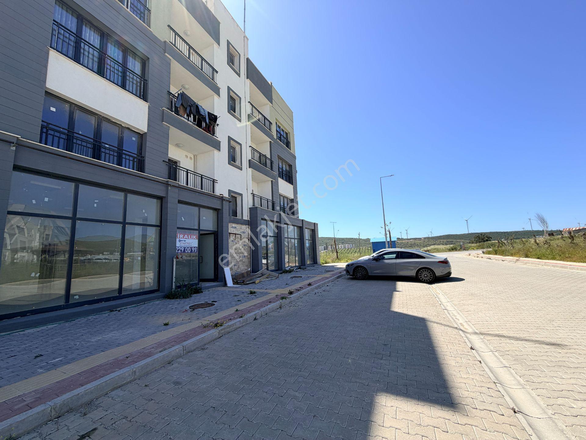 Seferihisar Toki'de Ana Yol Üzerinde Çift Bölmeli Kiralık Dükkan - Görsel 34