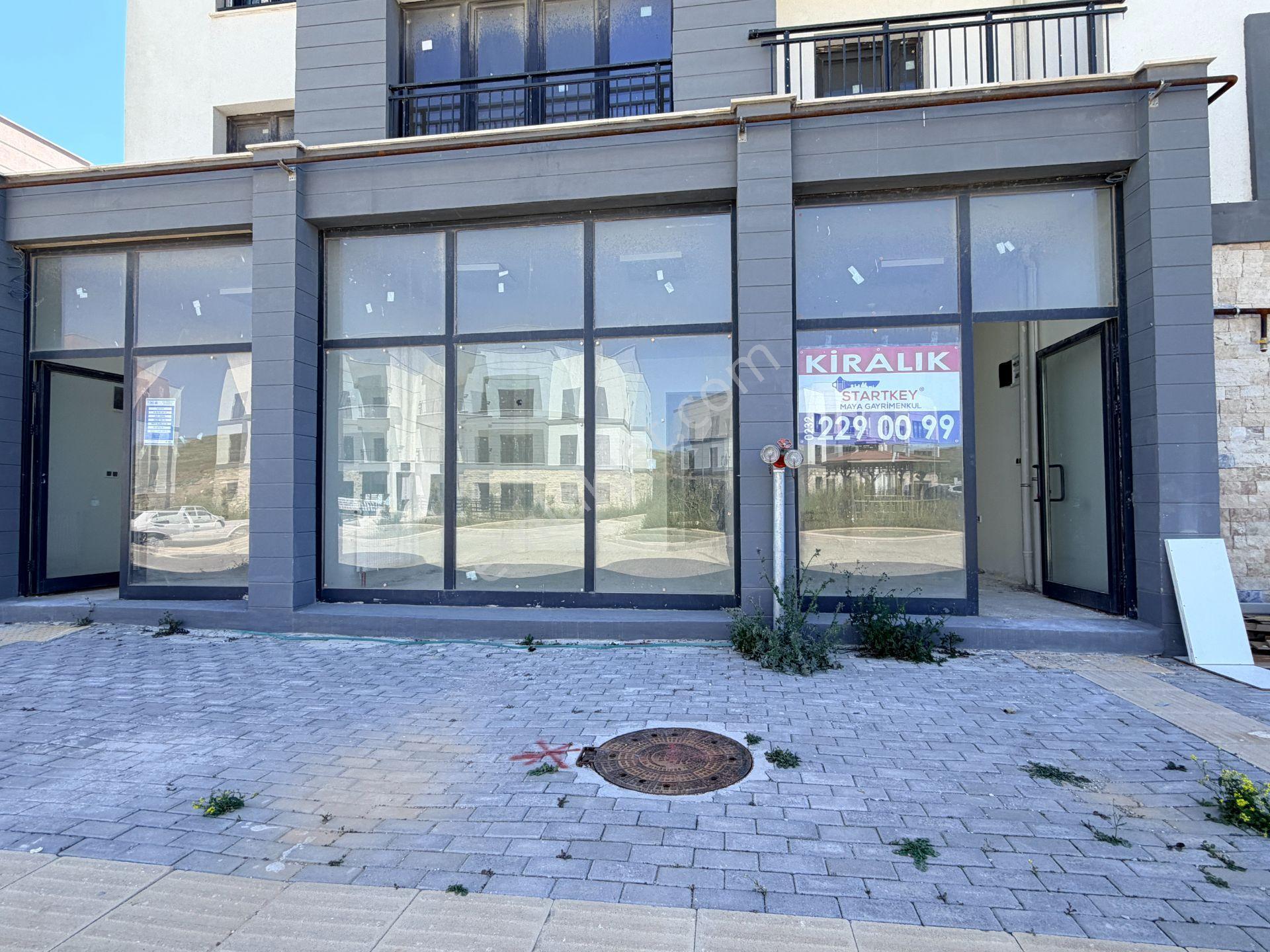 Seferihisar Toki'de Ana Yol Üzerinde Çift Bölmeli Kiralık Dükkan - Görsel 6