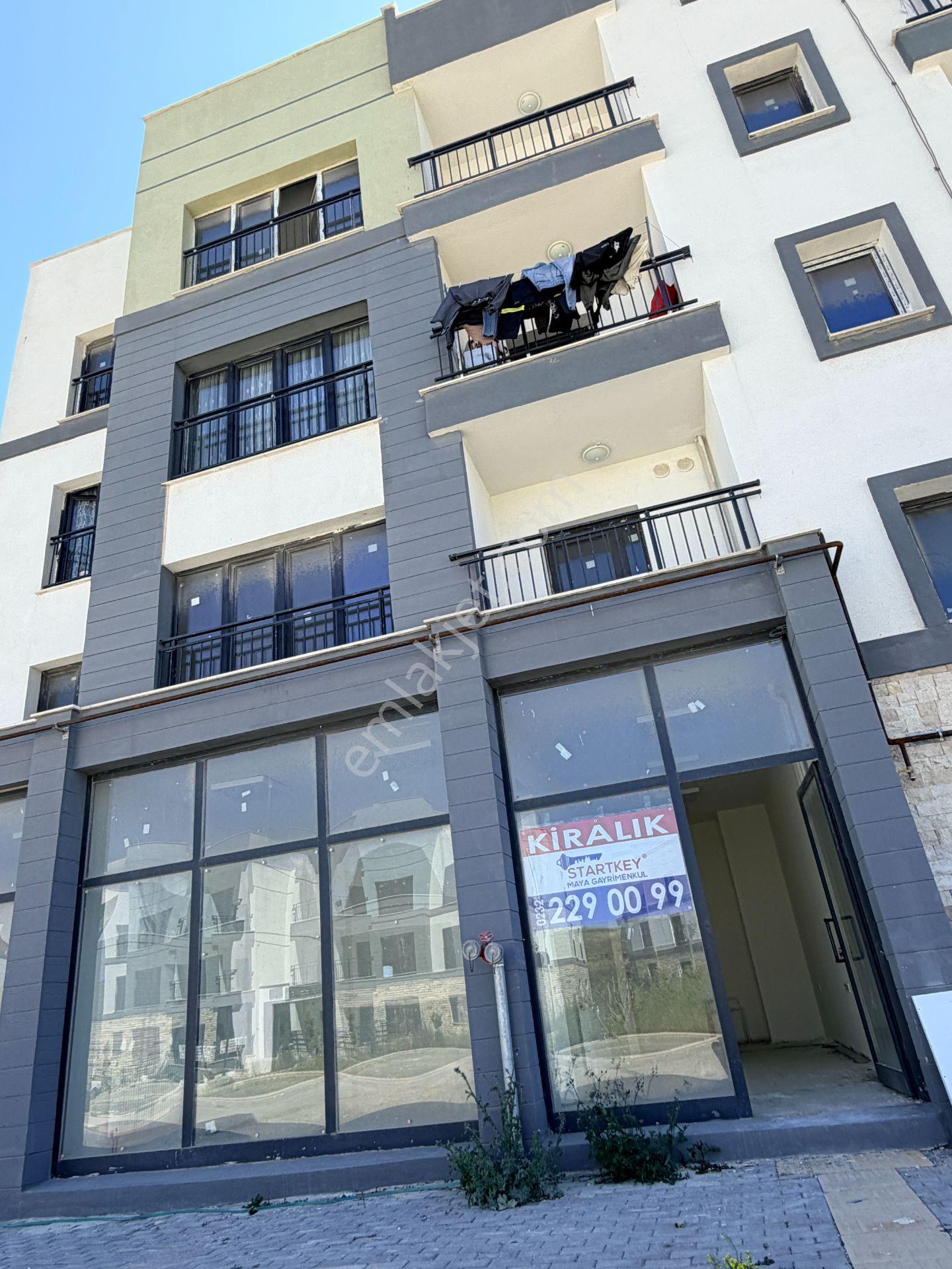 Seferihisar Toki'de Ana Yol Üzerinde Çift Bölmeli Kiralık Dükkan - Görsel 28