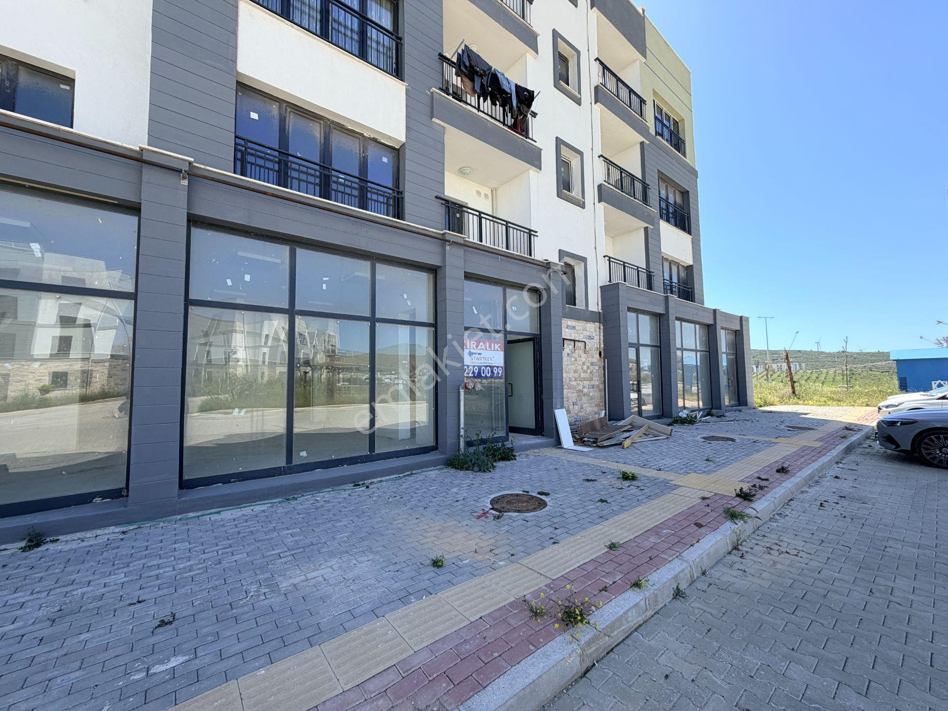 Seferihisar Toki'de Ana Yol Üzerinde Çift Bölmeli Kiralık Dükkan - Görsel 33