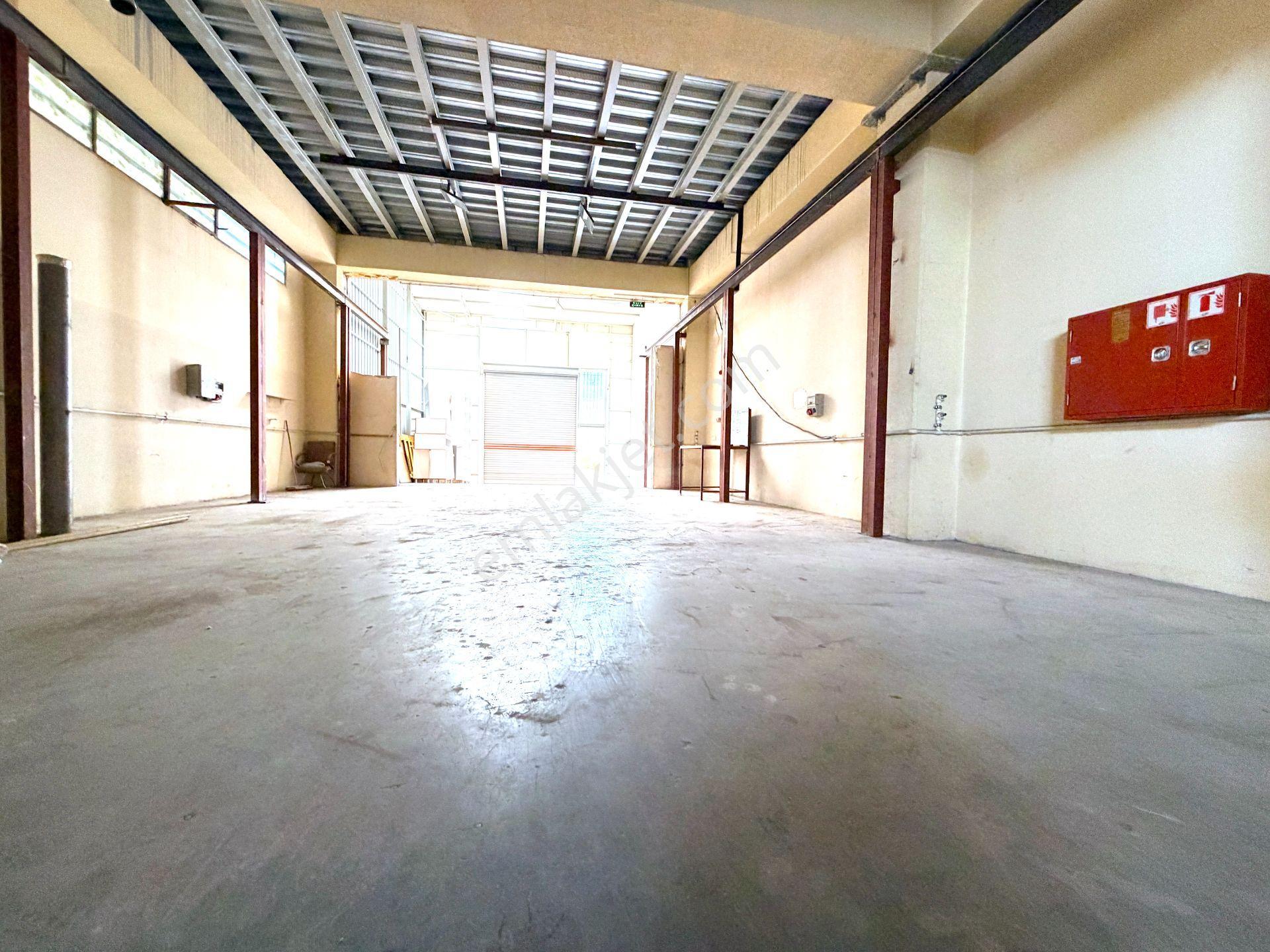 4. Sanayi Genç Bina Kiralık Tek Katta 250 M2 Vinçli Kdvli Dükkan - Görsel 12