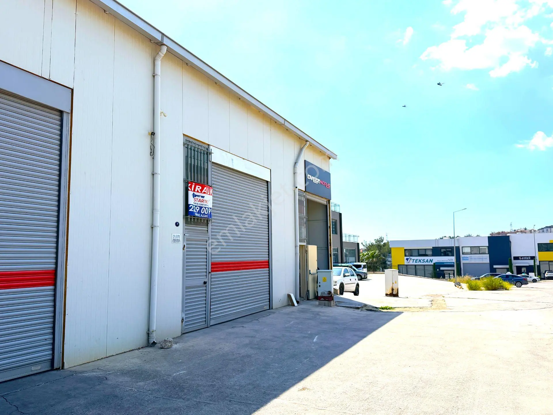 4. Sanayi Genç Bina Kiralık Tek Katta 250 M2 Vinçli Kdvli Dükkan - Görsel 3