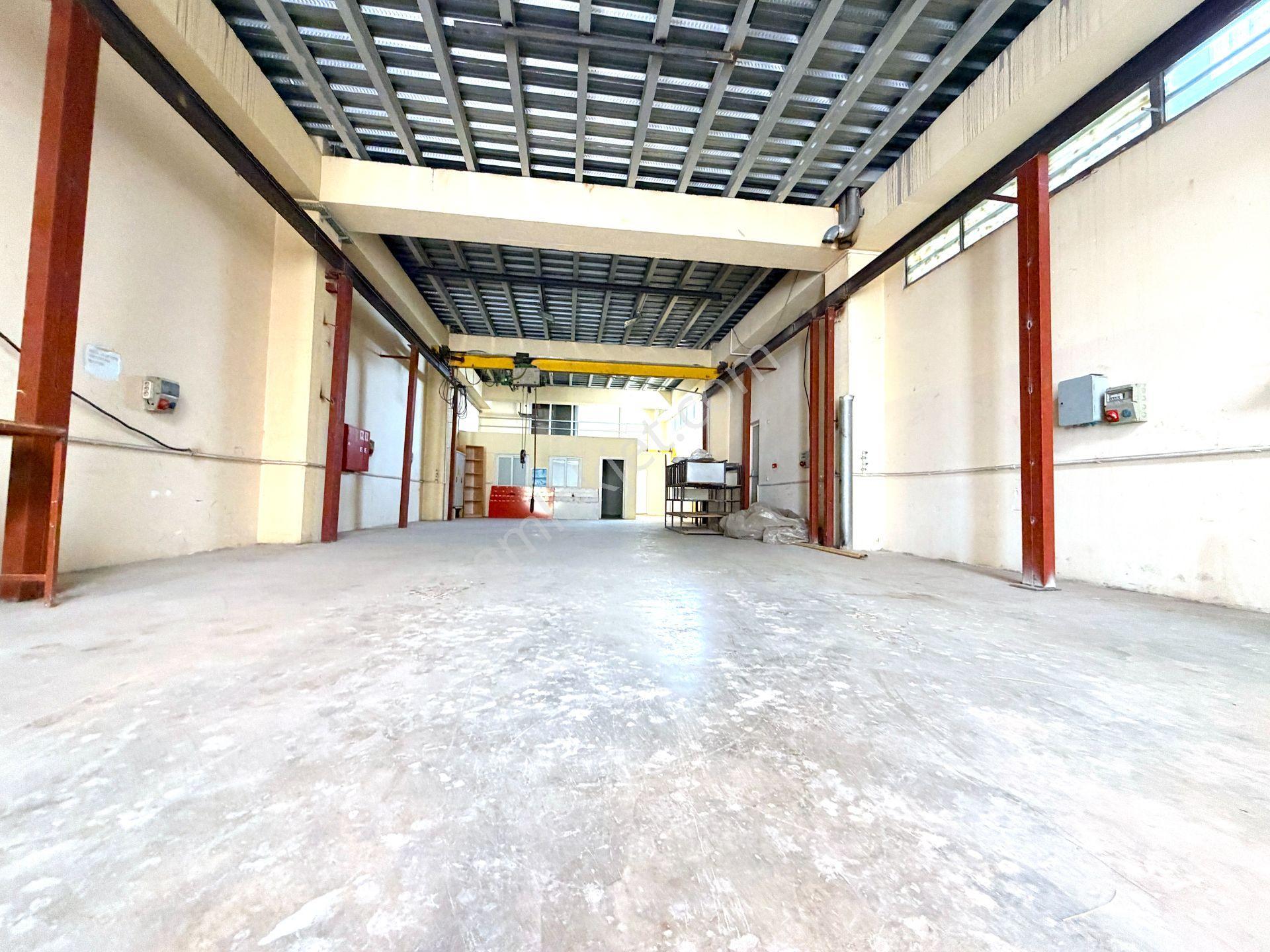 4. Sanayi Genç Bina Kiralık Tek Katta 250 M2 Vinçli Kdvli Dükkan - Görsel 27