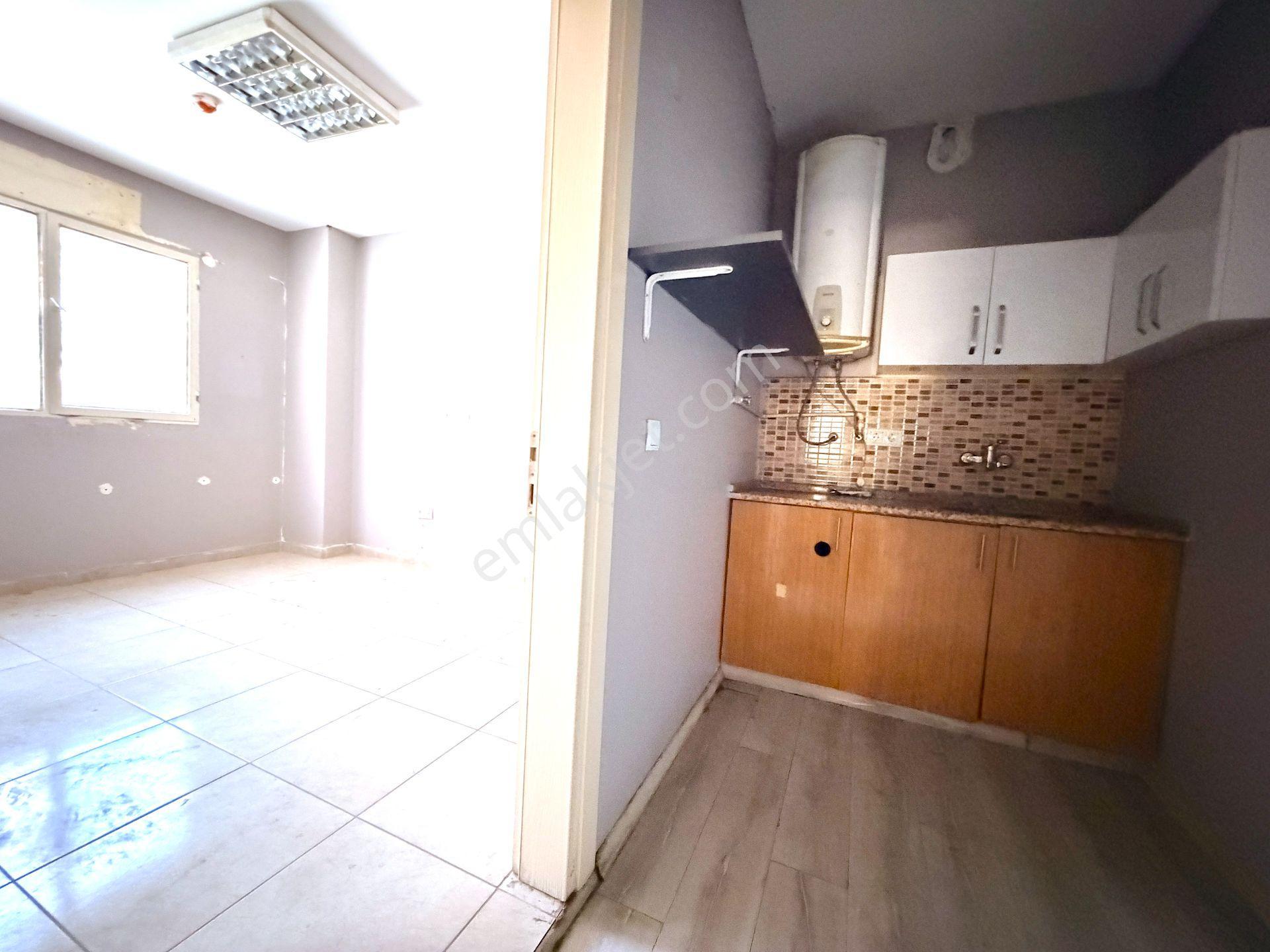 4. Sanayi Genç Bina Kiralık Tek Katta 250 M2 Vinçli Kdvli Dükkan - Görsel 16