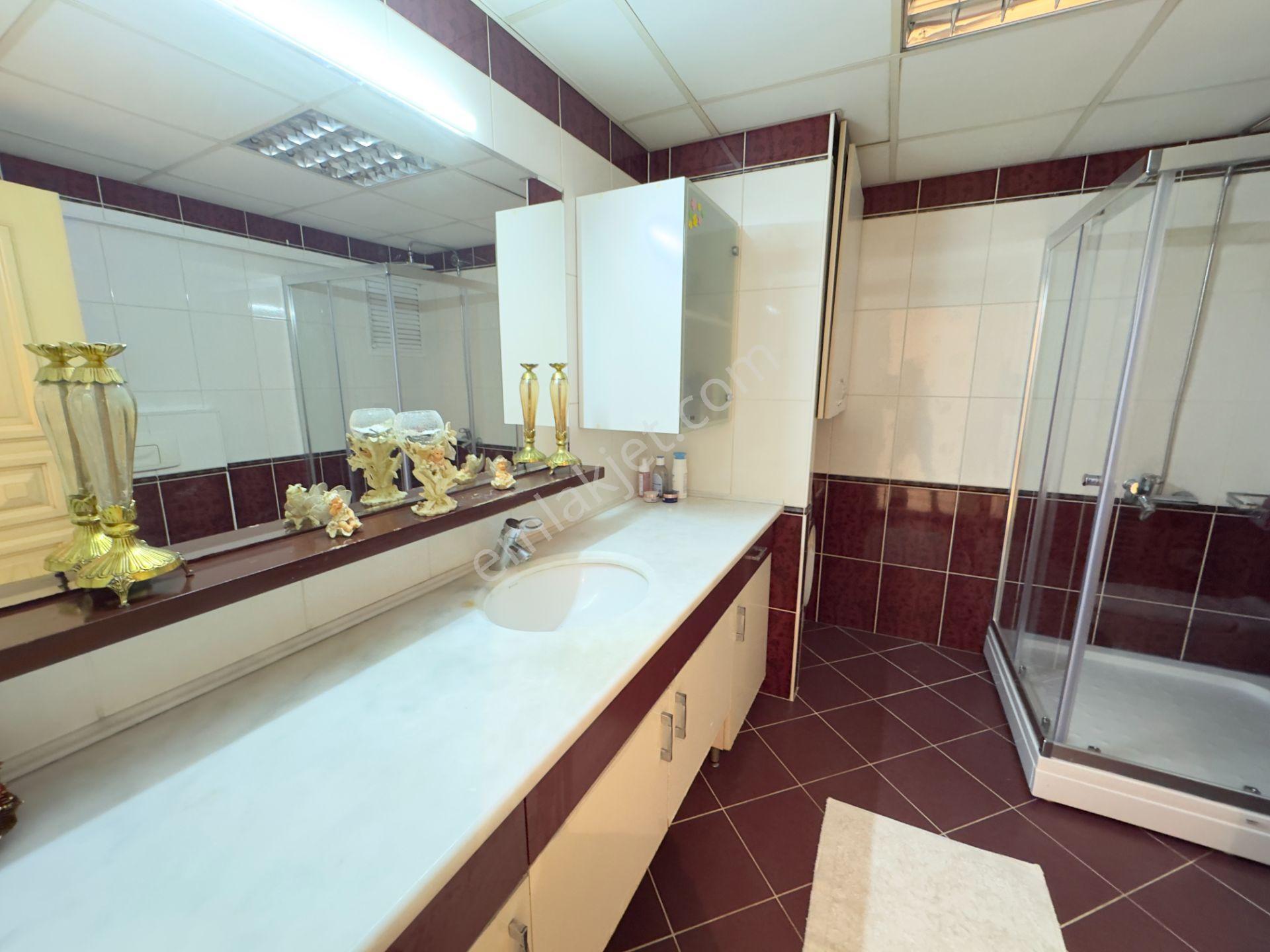 Girne Bulvarı'nda Köşe Cephe/müstakil Ev Ferahlığında, 280m2, 4+1 - Görsel 26