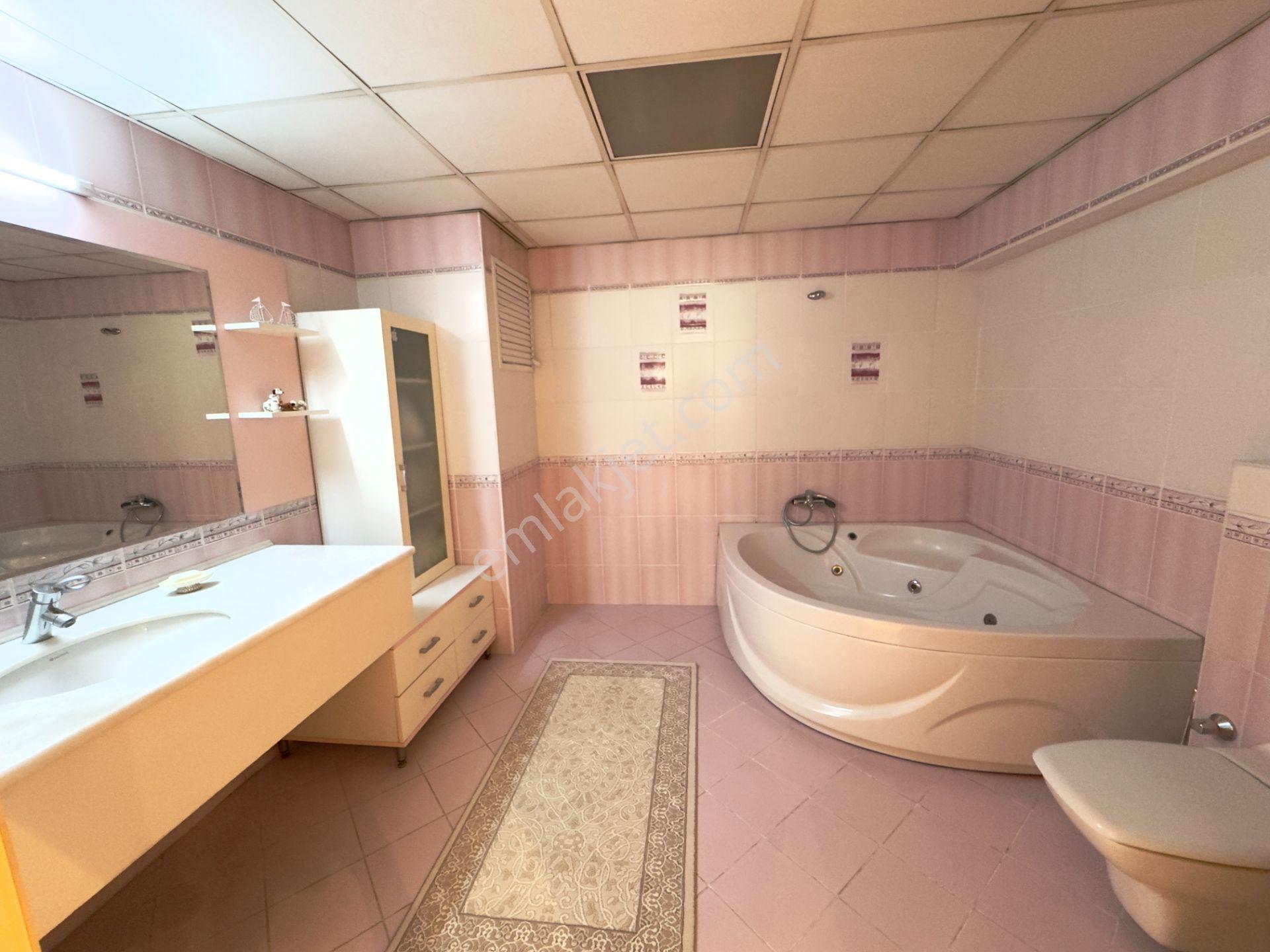 Girne Bulvarı'nda Köşe Cephe/müstakil Ev Ferahlığında, 280m2, 4+1 - Görsel 22