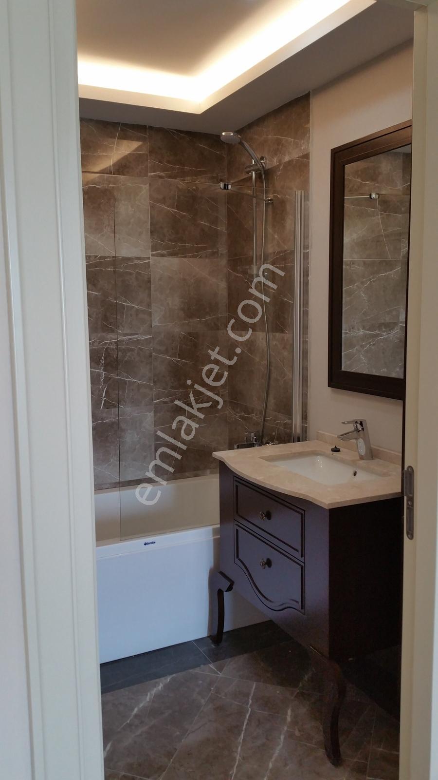Viport Venezia'da Avm Mnz İki Banyo Kiralık 2+1 Daire - Görsel 20