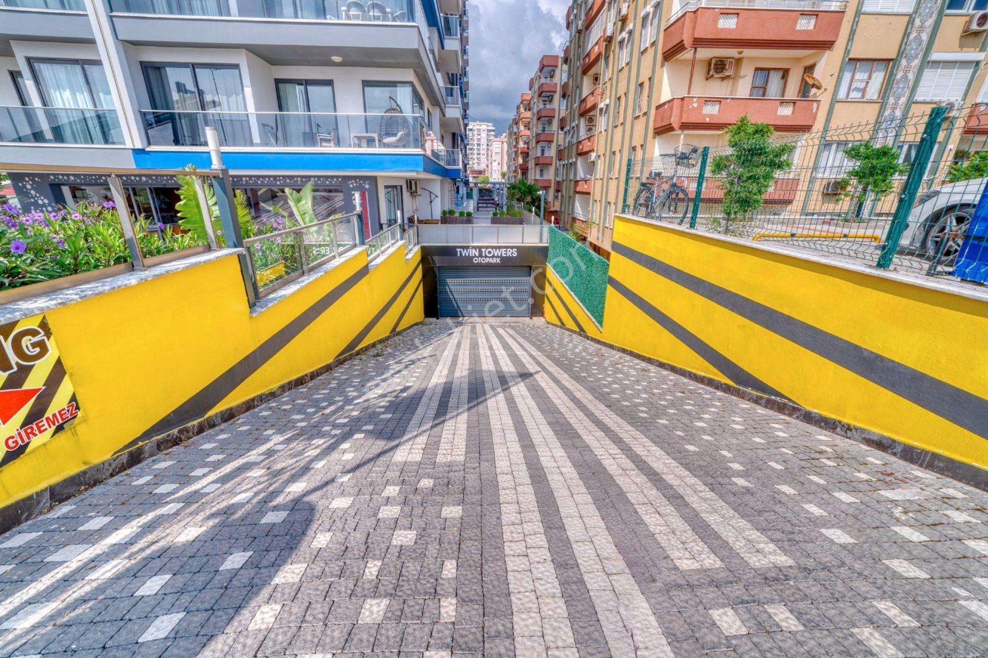 Alanya Mahmutlar’da Denize Sıfır Eşyalı 2+1 Satılık Daire - Görsel 16