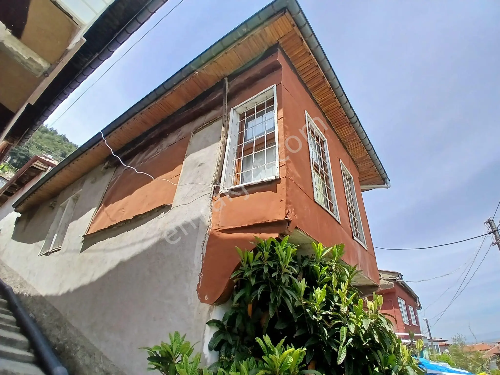 Akçay Emlak'tan Akşehir Seyyid Mahmud Hayrani Türbesi Yanında Satılık İki Katlı Müstakil Ev - Görsel 4