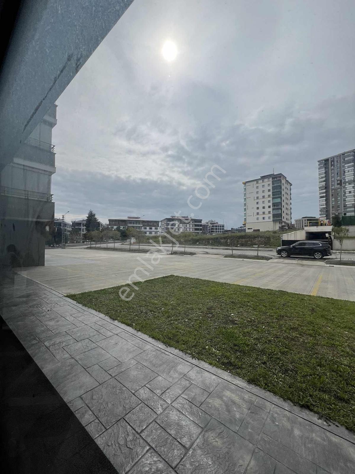 İçi Masrafsız Odalara Bölünmüş 100m2 Gökdelenler Bölgesi - Görsel 15