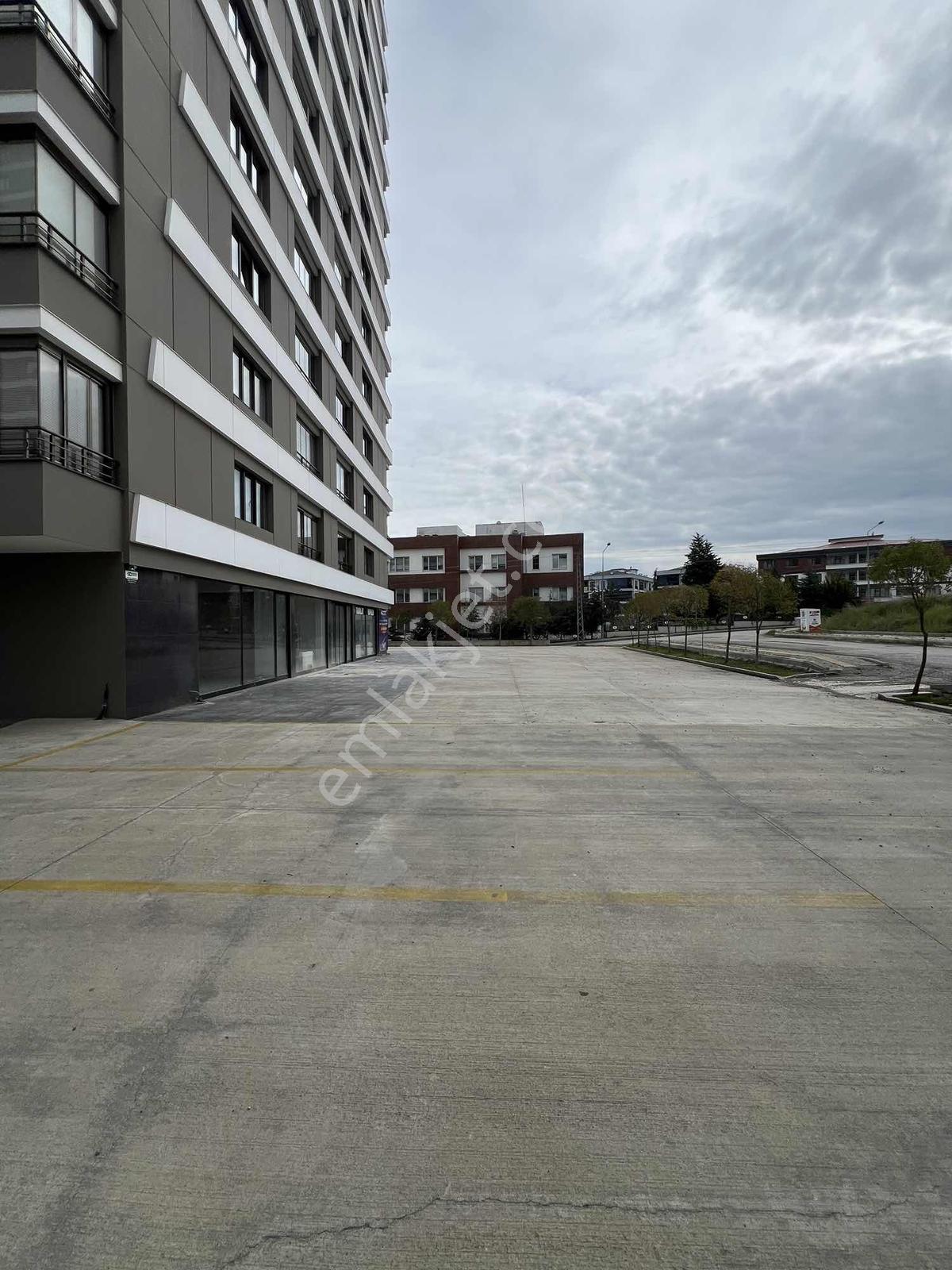 İçi Masrafsız Odalara Bölünmüş 100m2 Gökdelenler Bölgesi - Görsel 9