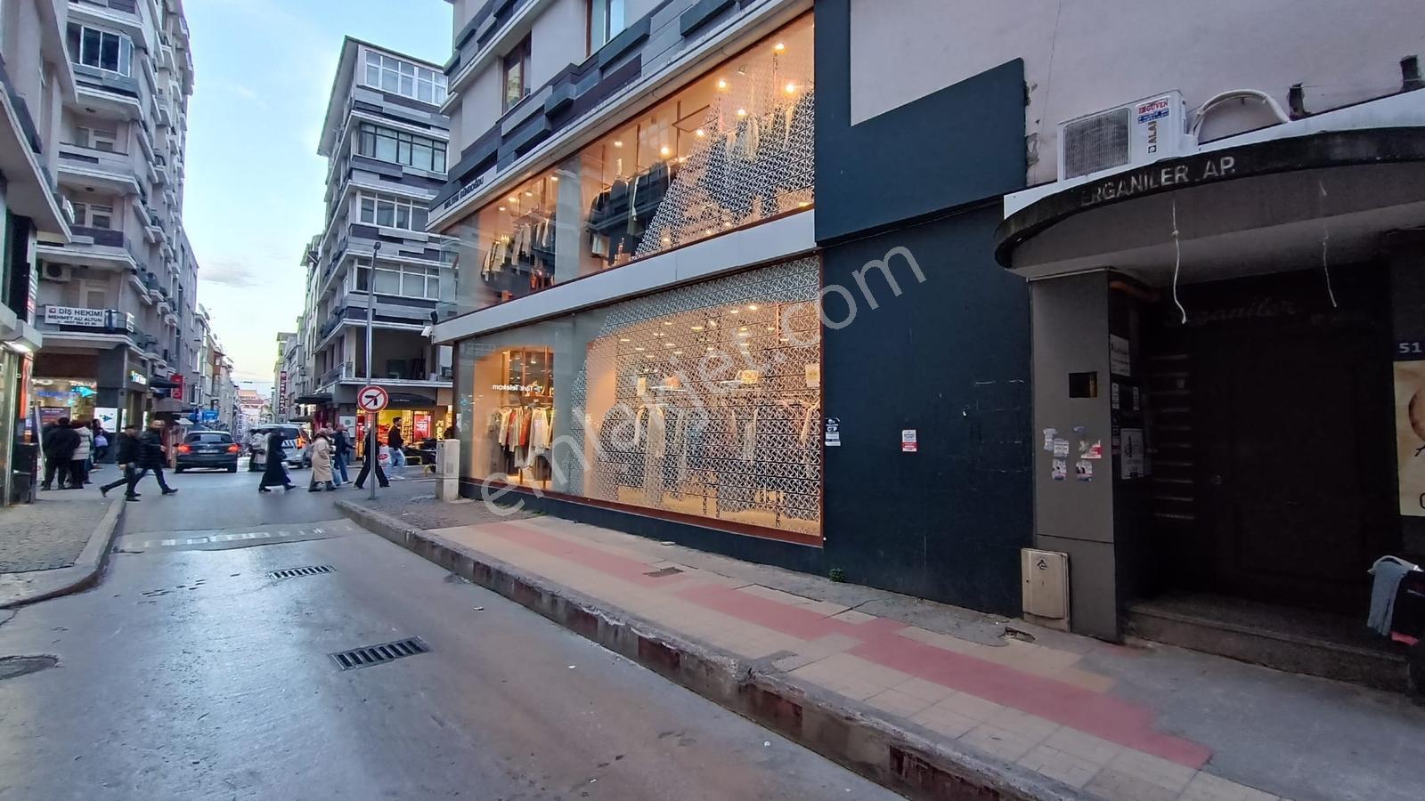 İlkadım Çiftlik Caddesi 3+1 Satılık Daire - Görsel 6