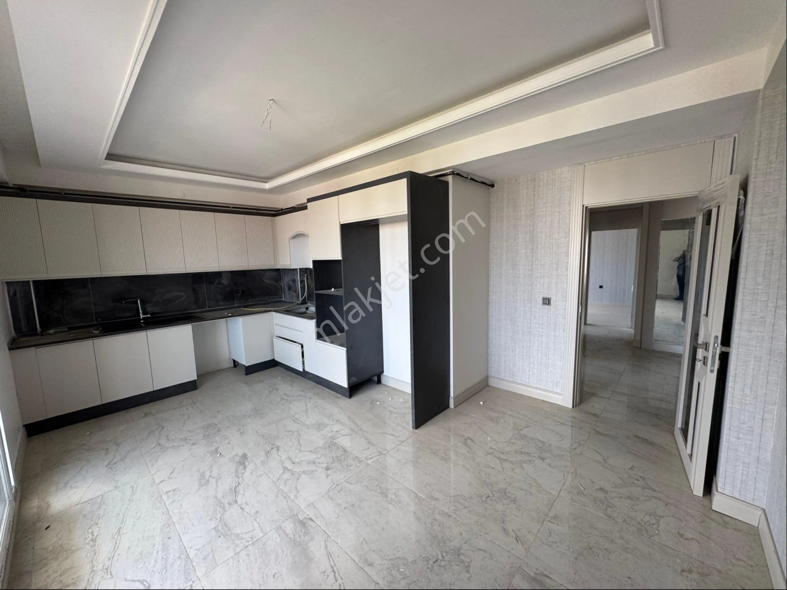 Yen Cezaevi Karşısında Riva Yapı Sıfır 3+1 Daire