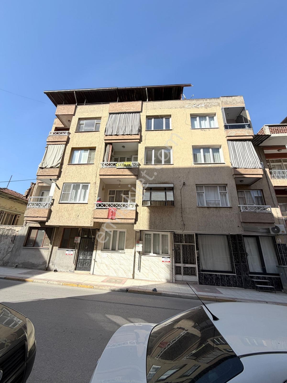 Filo Gayrimenkulden Sakarya Mahallesinde 2+1 Satılık Daire