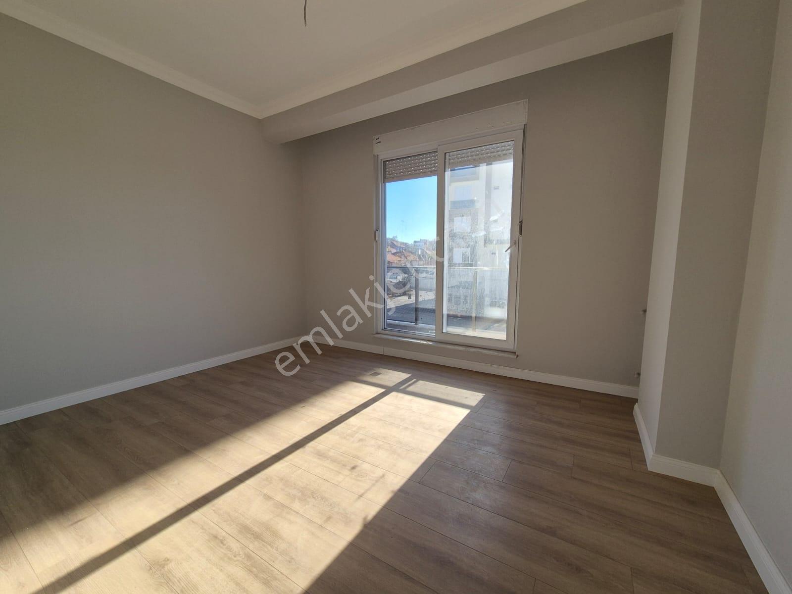 Esentepe'de Ebeveyn Bny Şehir Has 2km Havuzlu Site İçi 3+1 Daire - Görsel 24