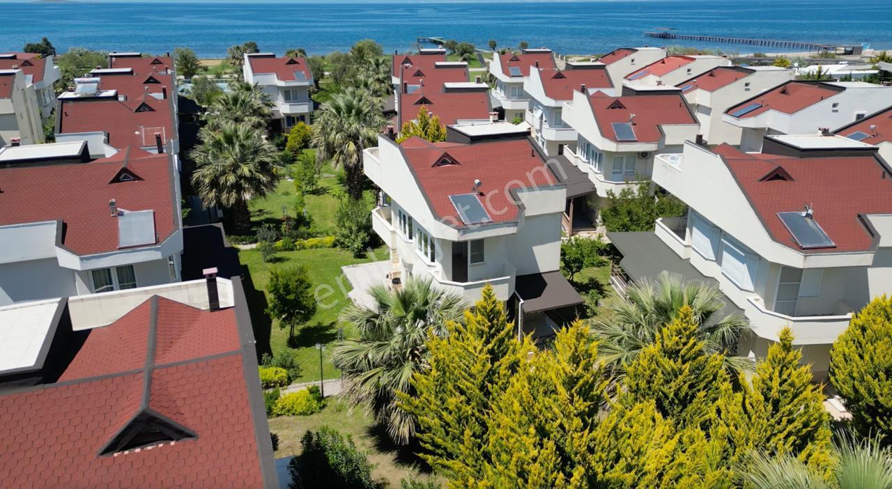 Gömeç Sahilde Müstakil Havuzu Ve İskelesi Olan Satılık 4+1 Villa - Görsel 3