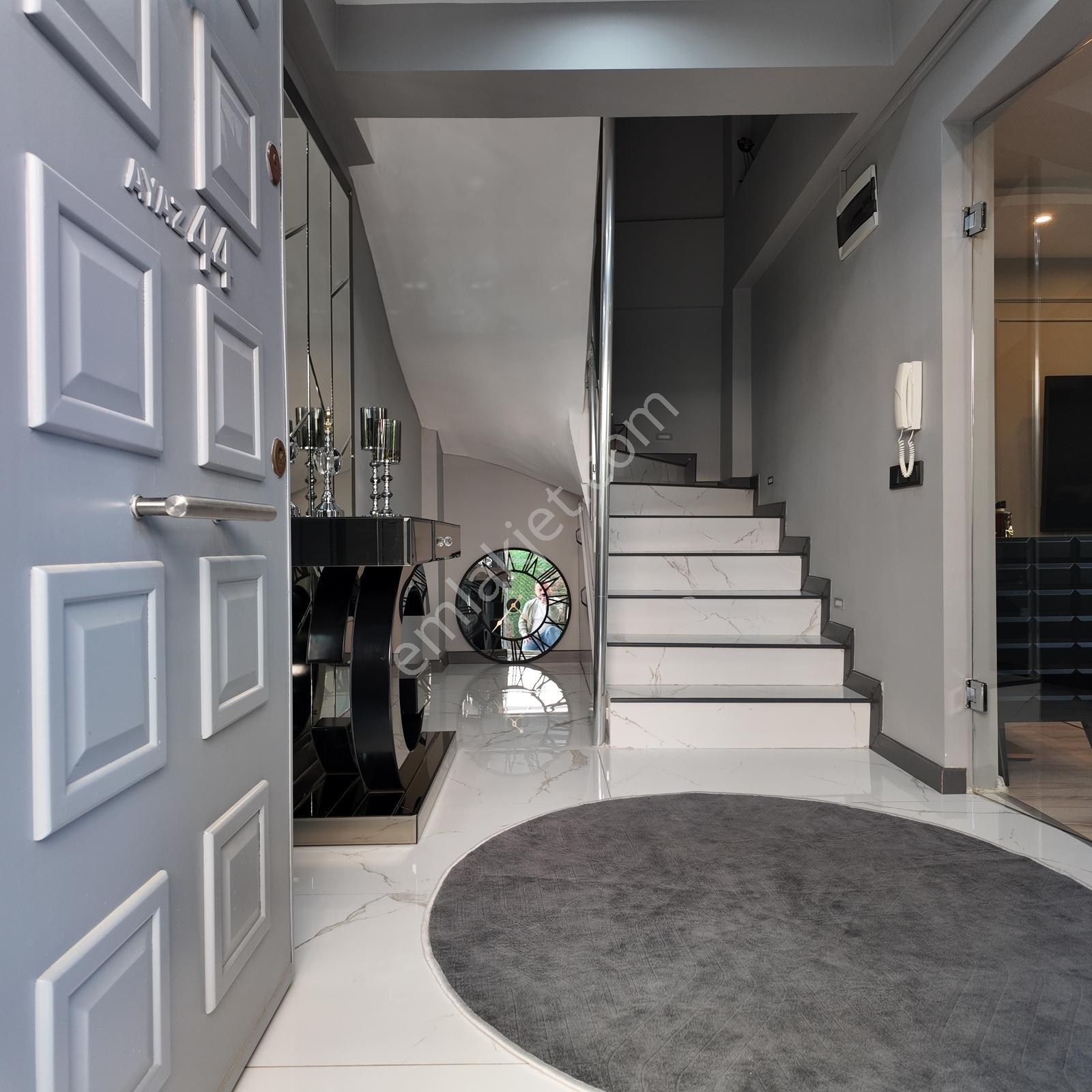 Karaali Villalar Bölgesinde Özel Tasarım 280 M2 Satılık Villa - Görsel 8