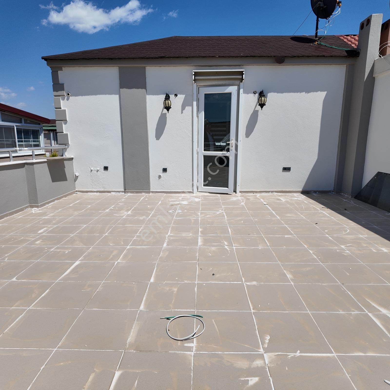 Karaali Villalar Bölgesinde Özel Tasarım 280 M2 Satılık Villa - Görsel 26