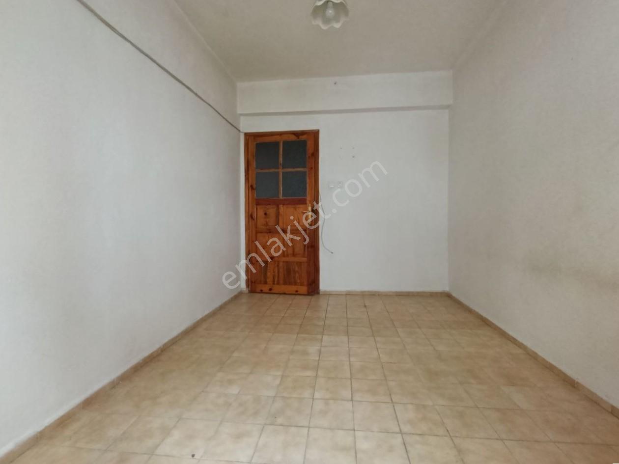 İkizçayda Dere Kenarı Ayrı Mutfaklı Ön Cephe Kiralık 2+1 Daire - Görsel 27
