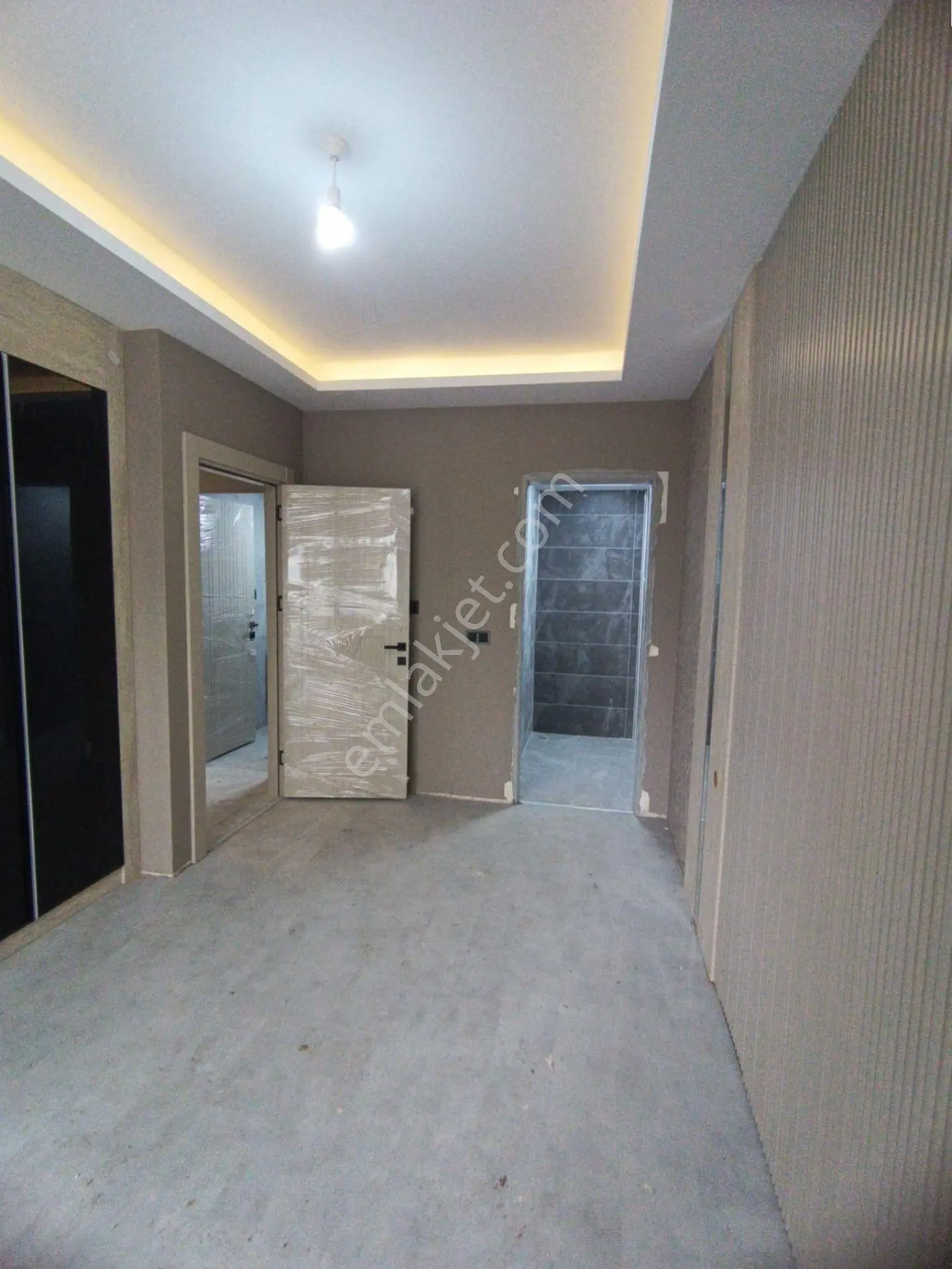 Araştırma Yolu Üzerinde Ultralüx Satılık 2,5+1 Daire - Görsel 3