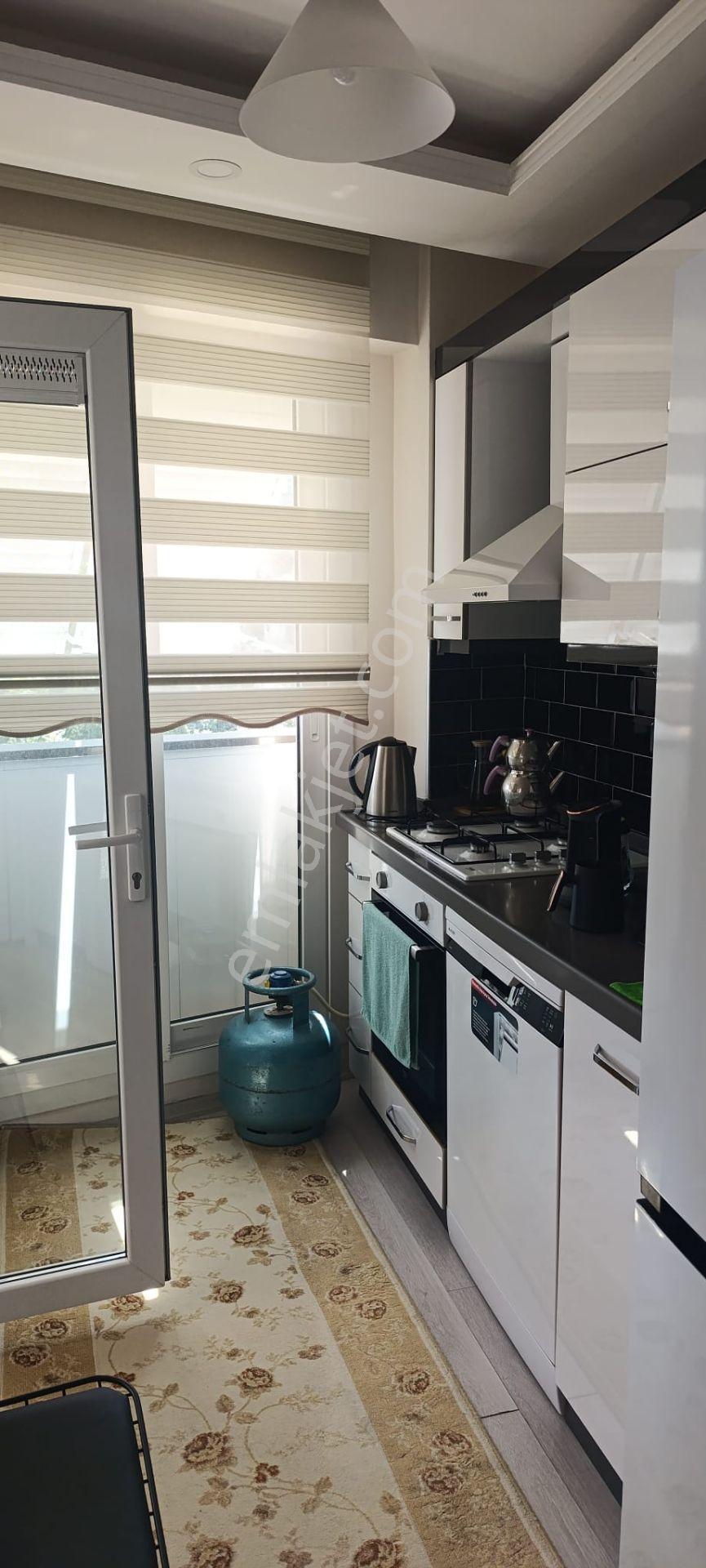 Bayraklı Şehir Hastanesi Karşısı 2+1 Satılık Daire - Görsel 8